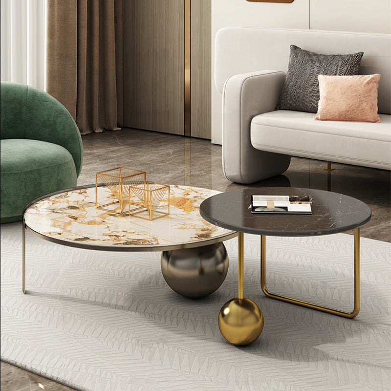 Tavolino rotondo in ardesia a tre zampe contemporanea tavolo da cocktail bianco