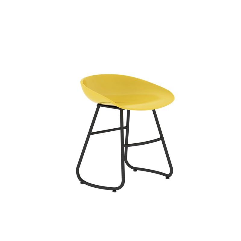 Contemporary Bar Stool Plastic Counter Bar Stool with Metal Legs Clearhalo 'Bar Furniture' 'Bar Stools' 'bar_stools' 'furn' 'furn_bar_stools' 'Furniture' 'furniture_bar_stools' 'Kitchen & Dining Furniture' 5302508