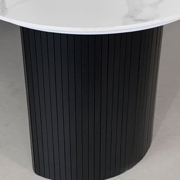 大理石の白いダイニングテーブルシンプルさ3脚のテーブルダイニングルーム用