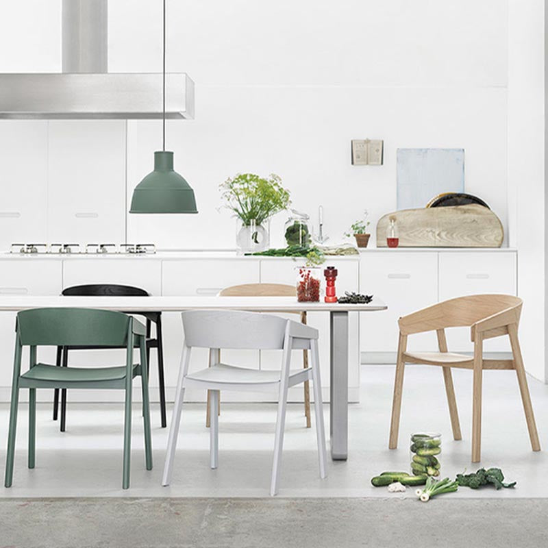 Sedia a braccio da pranzo in legno sedia da pranzo moderna con gambe in legno