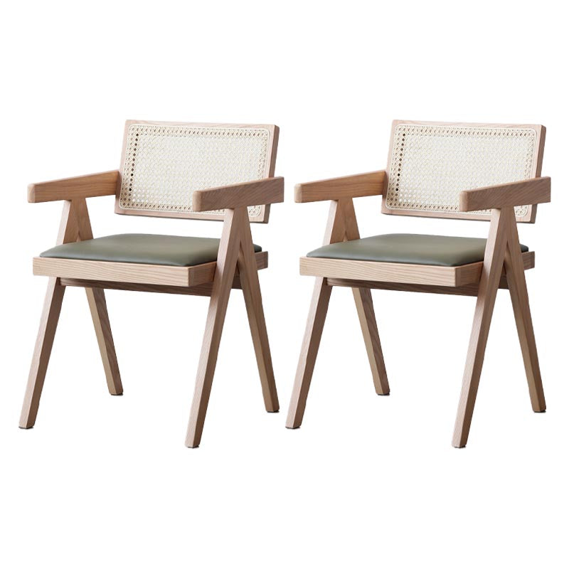 Chaise de bras à manger en bois massif