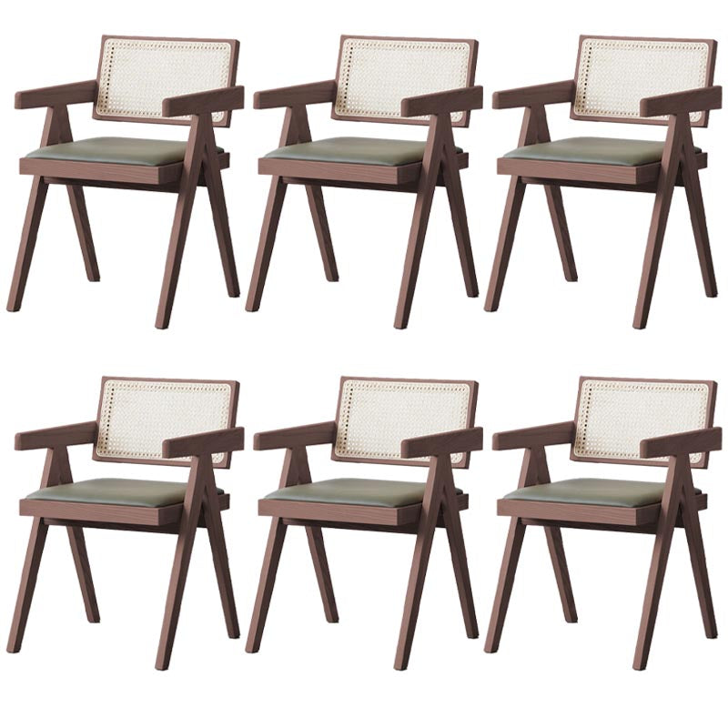 Chaise de bras à manger en bois massif