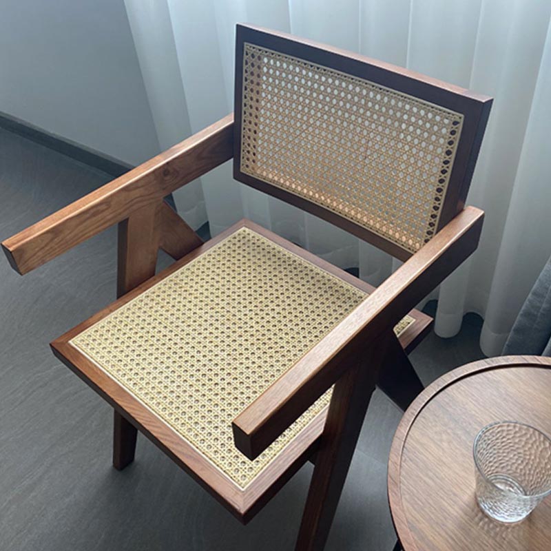 Chaise de bras à manger en bois massif