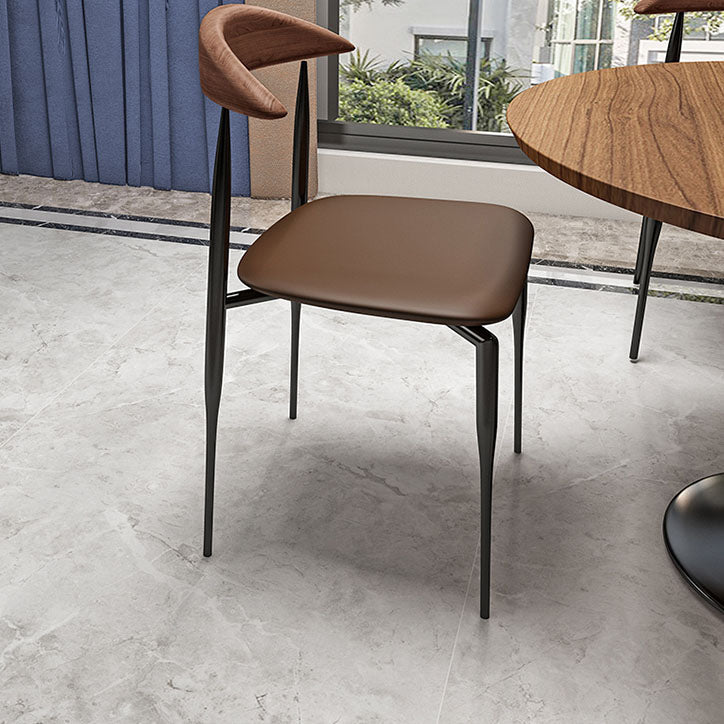 Chaises de salle à manger en métal