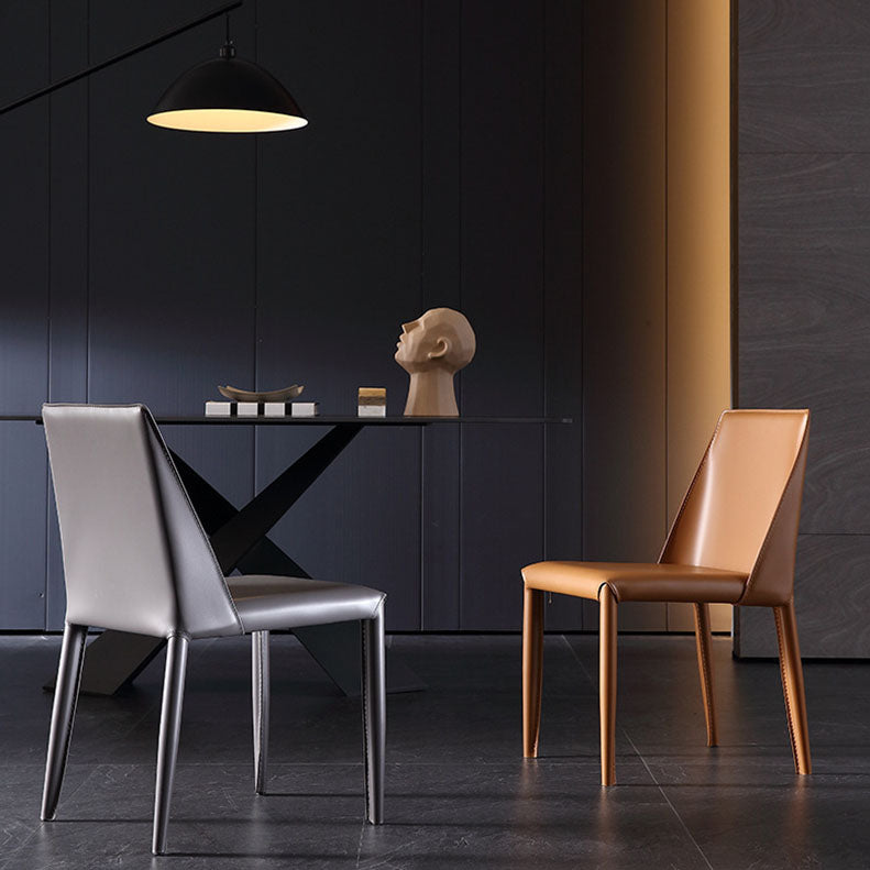 Silla de silla de comedor de cuero contemporánea en acabado mate para casa