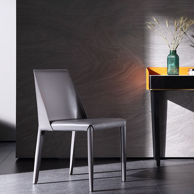 Silla de silla de comedor de cuero contemporánea en acabado mate para casa