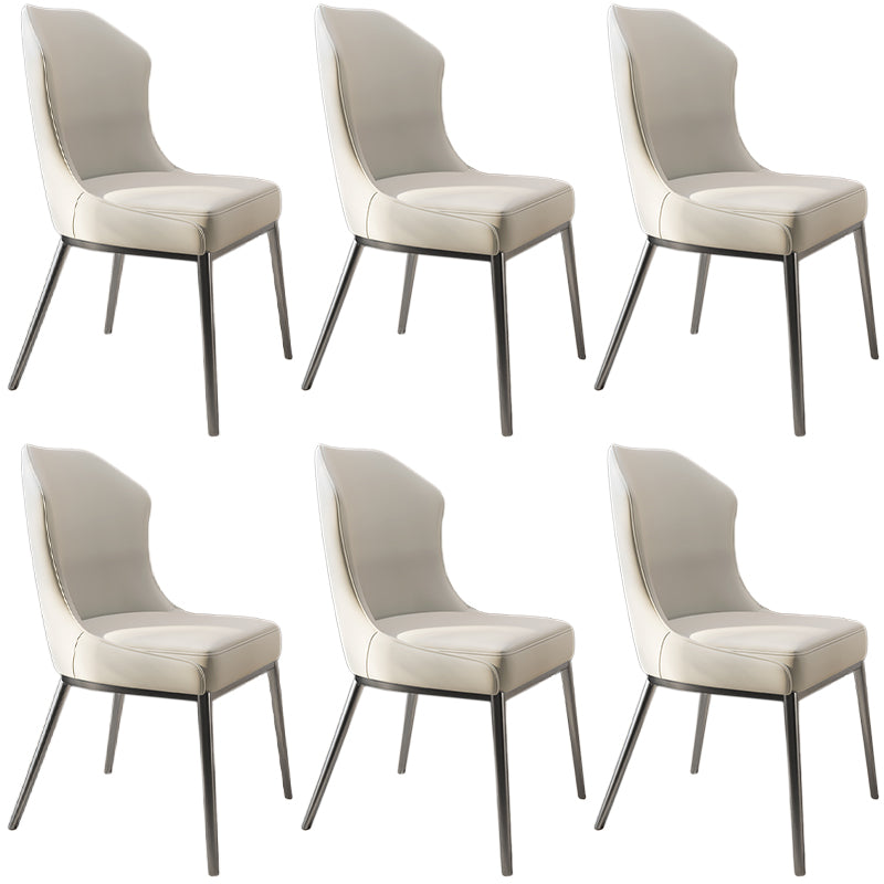 屋内のマット仕上げのコンテンポラリーメタルチェアウィングバックサイド家具