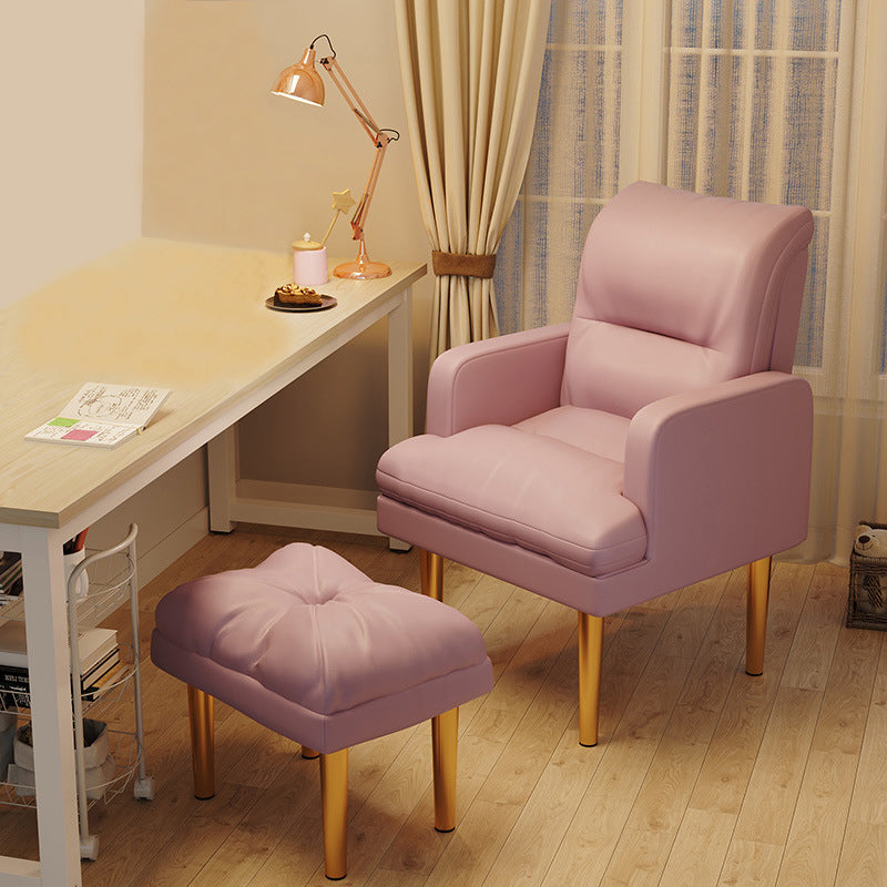 Chaise en cuir fausse 25,9 "L x 25,9" W x 37,4 "H Armes incluses pour salon pour le salon