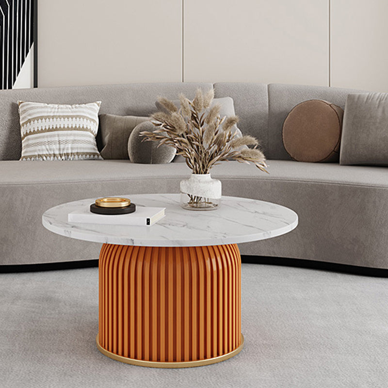 Mesa de centro moderna de pizarra maciza, mesa de cóctel redonda de hierro en blanco/negro