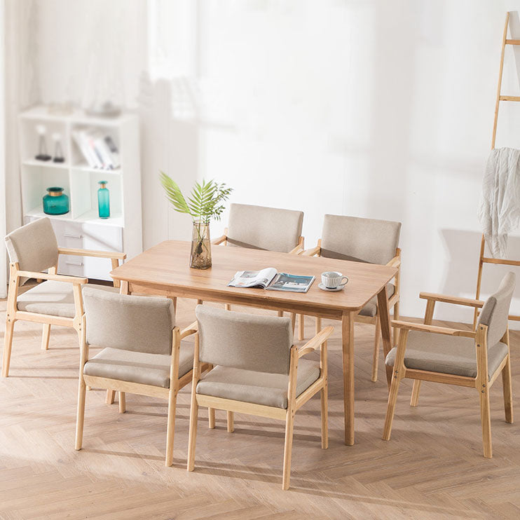 Zeitgenössischer Holzarmstuhl offener Essnebelmöbel im matten Finish offener Rücken