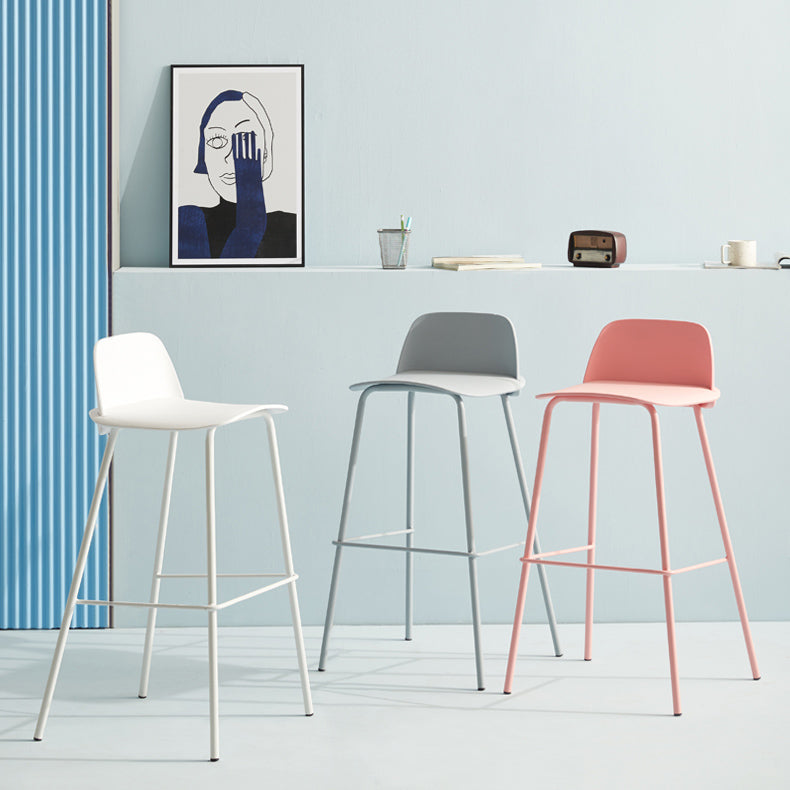 Nordic Style Plastic Barstool Colorful Iron Legs Bar Stool for Living Room Clearhalo 'Bar Furniture' 'Bar Stools' 'bar_stools' 'furn' 'furn_bar_stools' 'Furniture' 'Kitchen & Dining Furniture' 5322387