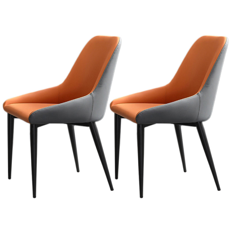 Silla de comedor de cuero moderna silla parsons con patas de matal en acabado mate para casa