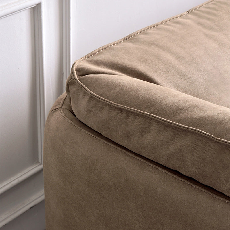 Seccionales de color marrón claro/sofá con almohada y brazo superior de almohada