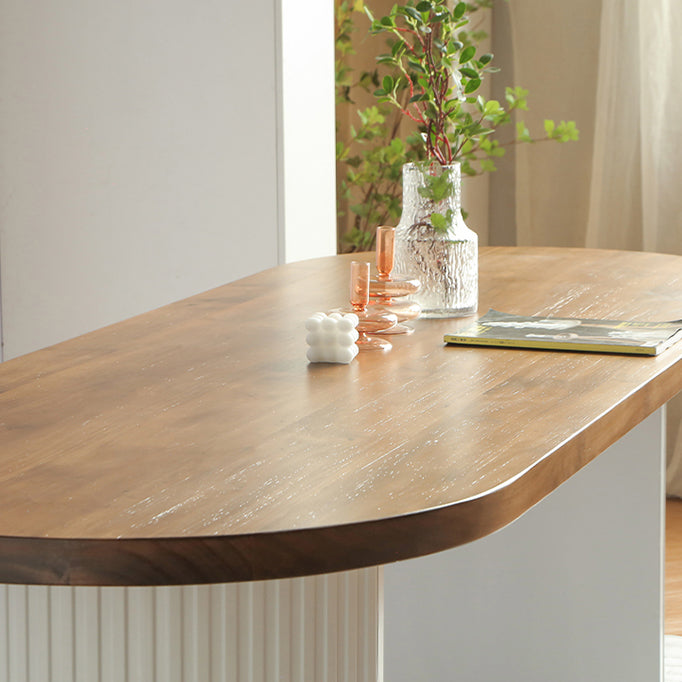 ホームキッチン用のコンテンポラリースタイルのダイニングテーブルソリッドウッドダイナーテーブル