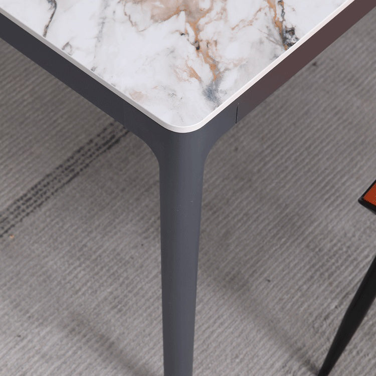 家のための4本の脚の焼結された石のテーブルを備えた金属の現代的な長方形のダイニングテーブル