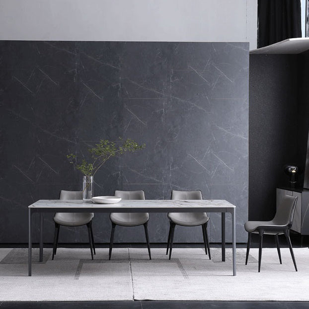 家のための4本の脚の焼結された石のテーブルを備えた金属の現代的な長方形のダイニングテーブル