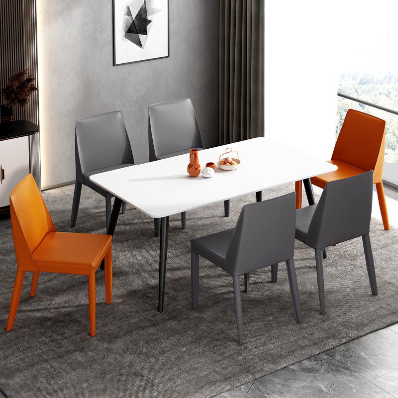 Muebles modernos de silla de comedor de cuero con patas de acero en acabado mate para el hogar