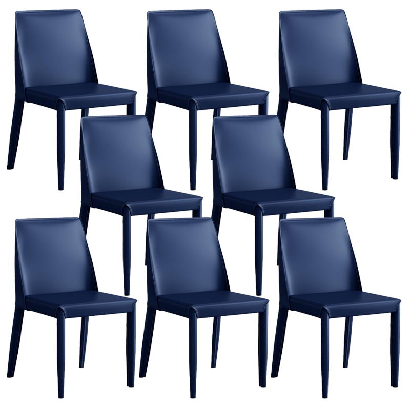 Muebles modernos de silla de comedor de cuero con patas de acero en acabado mate para el hogar