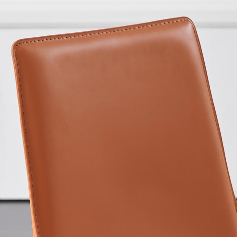 Silla de silla de comedor de cuero moderna en acabado mate para interiores