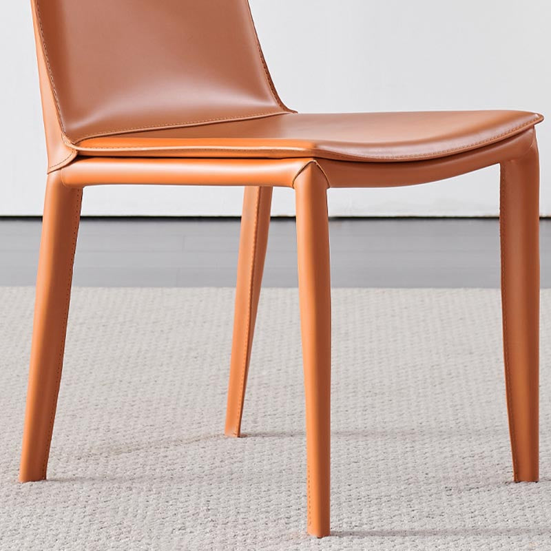 Silla de silla de comedor de cuero moderna en acabado mate para interiores