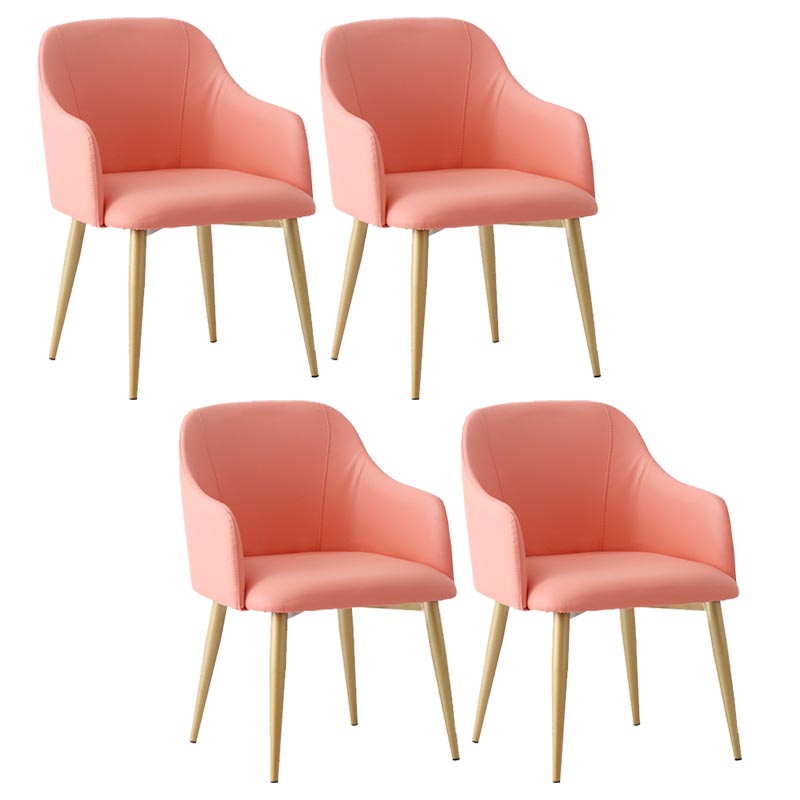 Chaise de bras rembourré Glam Glam Dining Arm Ferme avec des jambes dorées pour la maison