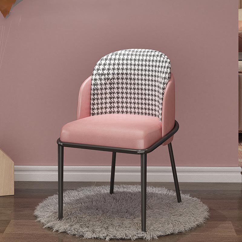 Sillas de comedor de cuero de PU modernas silla parsons en acabado mate para casa