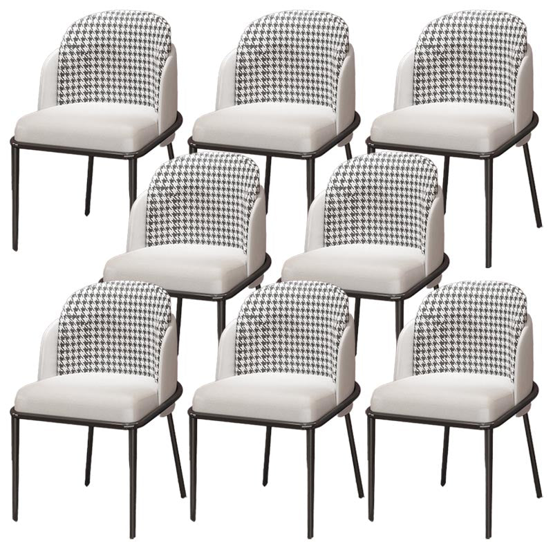 Sillas de comedor de cuero de PU modernas silla parsons en acabado mate para casa