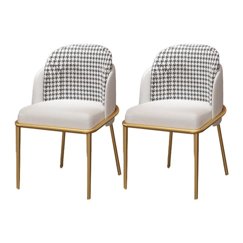 Sillas de comedor de cuero de PU modernas silla parsons en acabado mate para casa