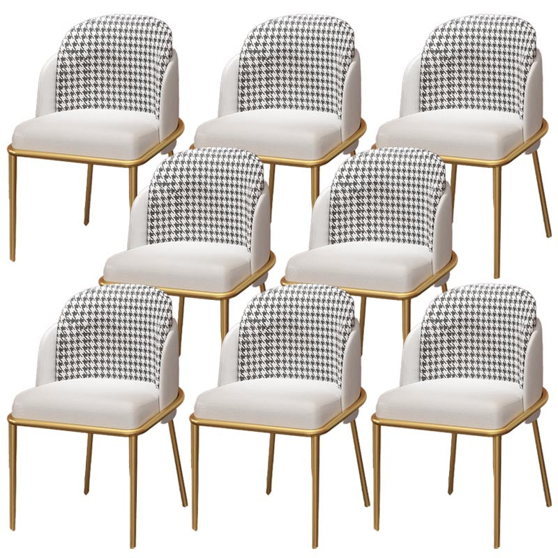 Sillas de comedor de cuero de PU modernas silla parsons en acabado mate para casa