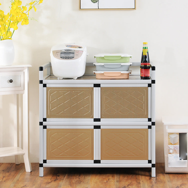 Scheda laterale in metallo in stile glam con porta per soggiorno