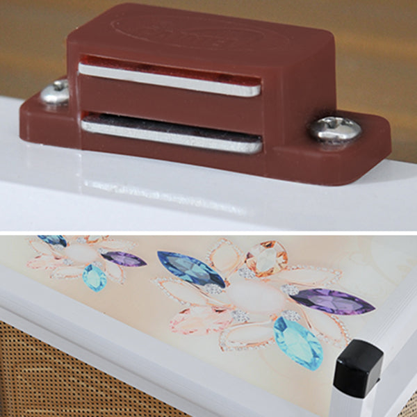 Scheda laterale in metallo in stile glam con porta per soggiorno