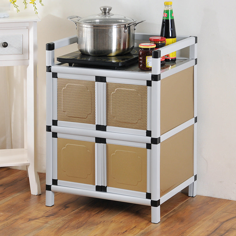 Scheda laterale in metallo in stile glam con porta per soggiorno