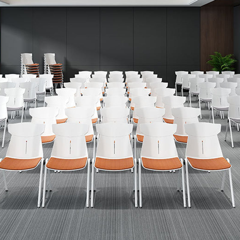 Plastikmitte des Back-Back-Konferenzstuhls zeitgenössischer Baumwollkissenstuhl