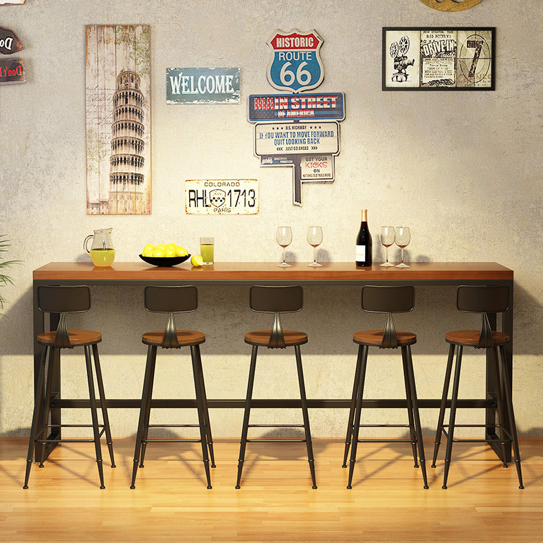 Rechteckiger Bar-Esstisch aus Holz. Moderner Bartisch mit Bockgestell in Schwarz