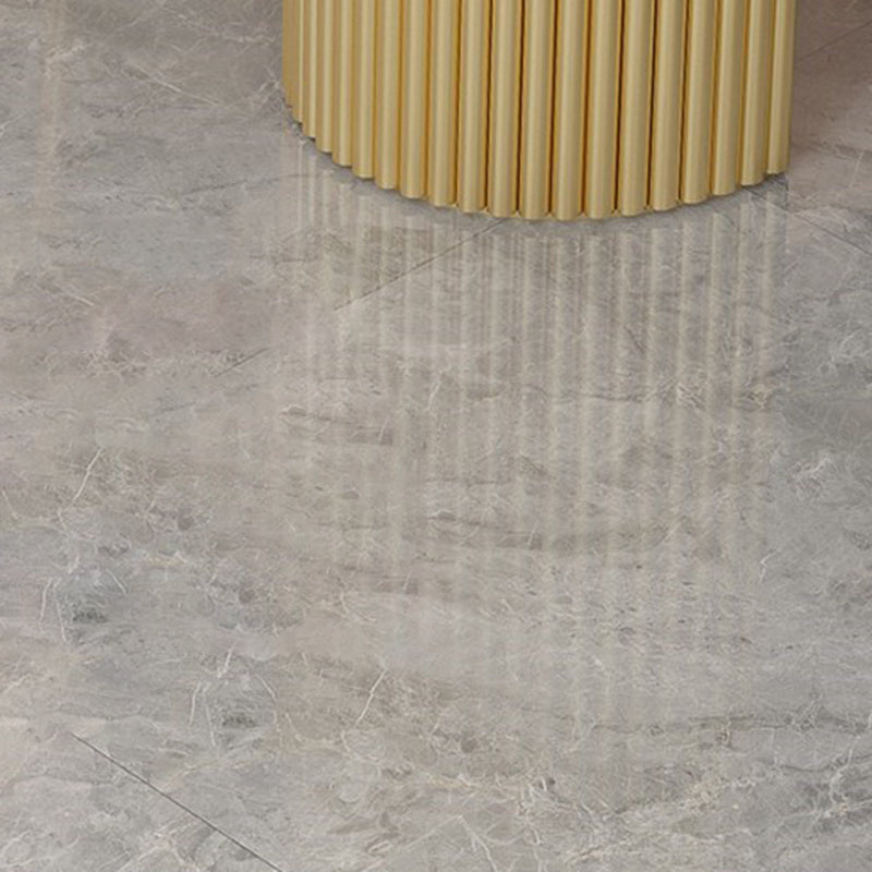 ゴールドベースのある伝統的な高級ダイニングテーブル楕円形のホームテーブル