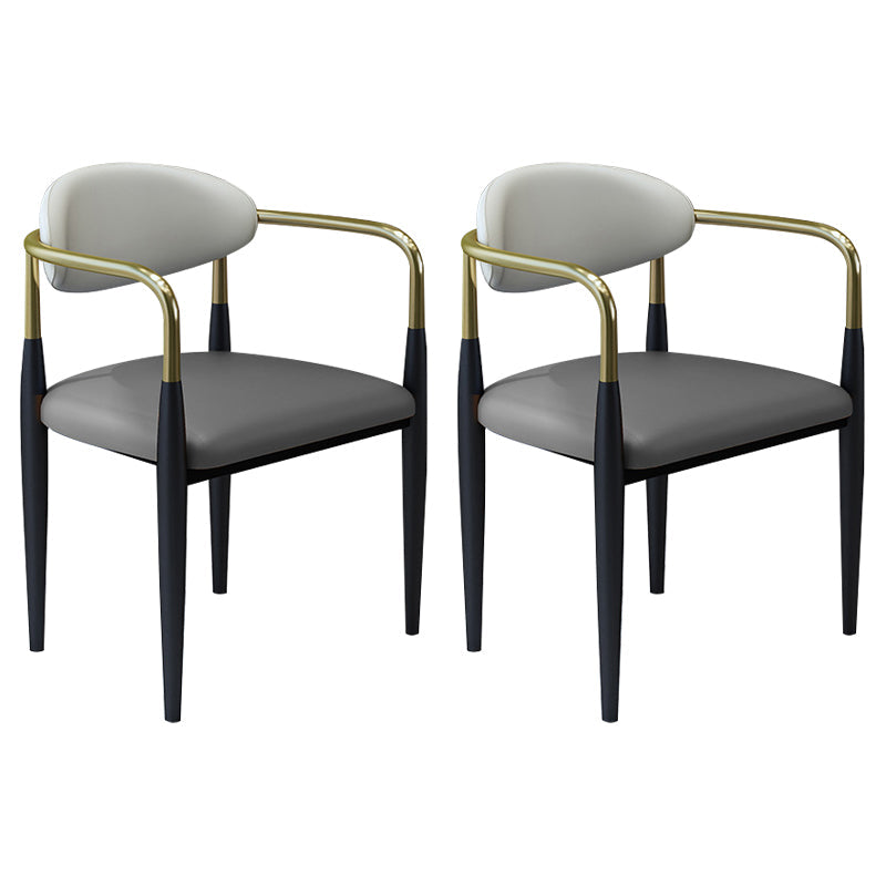 モダンなフェイクレザーダイニングチェアオープンバックダイニングサイド家具マット仕上げの家のための仕上げ