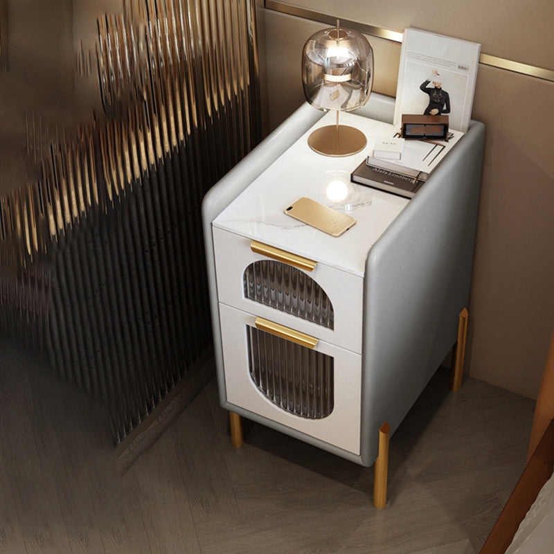 2つの引き出しを備えた現代のナイトスタンド16 "幅のソリッドウッドベッドサイドキャビネット