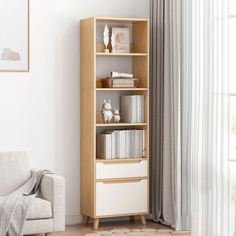 Recordage contemporain coffre standard avec des coupes de bois de tiroir