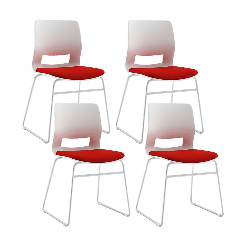 Sedia conferenza con cornice bianca sedia a braccia contemporanea con rivestimento