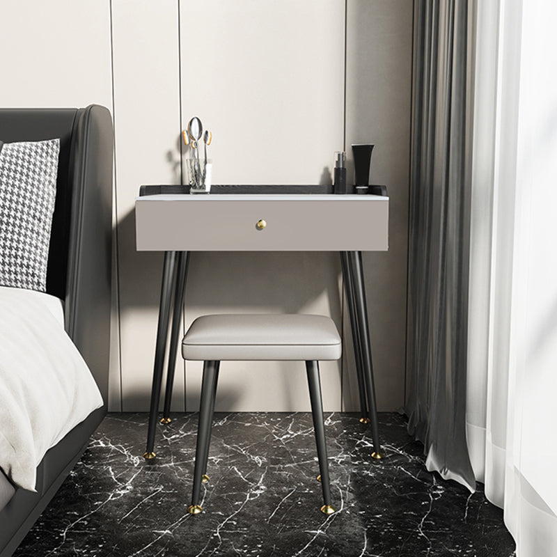 Modern Grey Makeup Vanity Desk Desk Slate Top Top Up Vanity per camera da letto