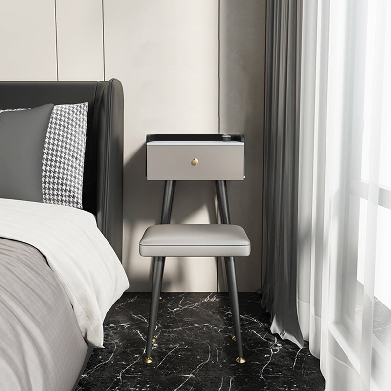 Modern Grey Makeup Vanity Desk Desk Slate Top Top Up Vanity per camera da letto