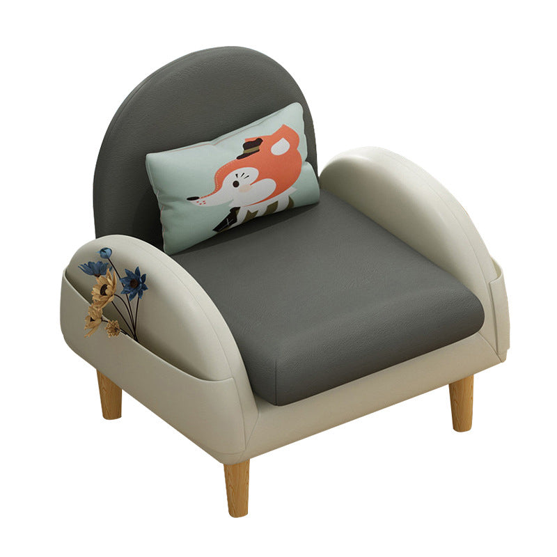 Divano retro con cuscino in pelle finta con spazio per soggiorno e appartamento