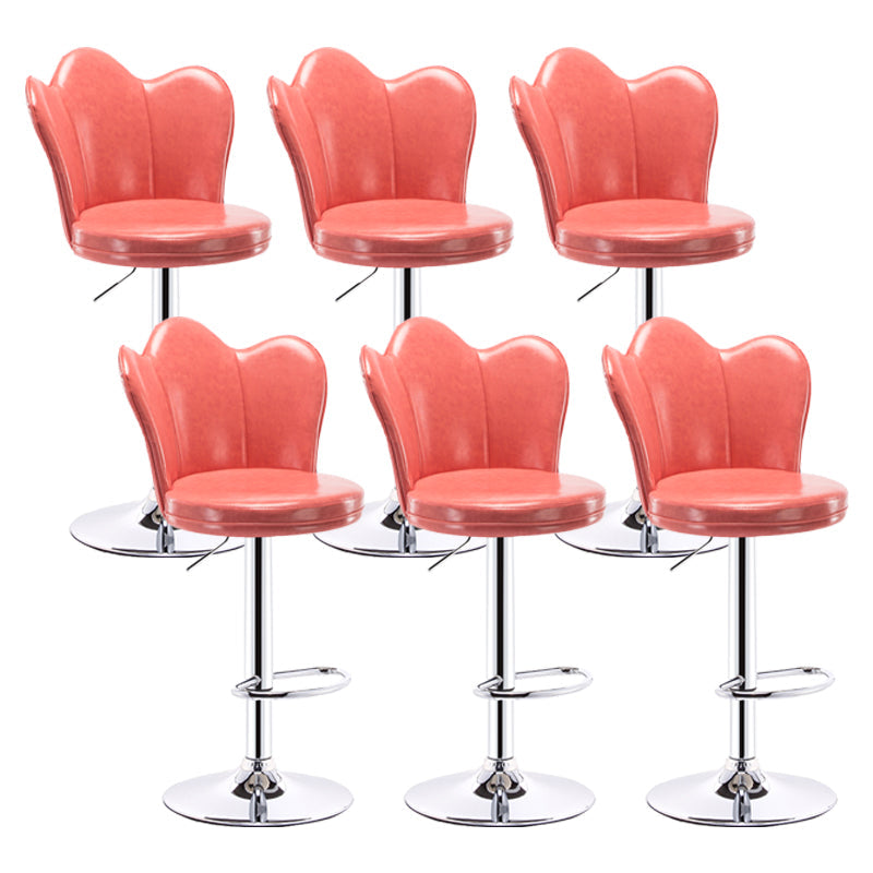 Moderne gestoffeerde draaikrukvoetsteun lage achterste tellerstoel met metalen basis