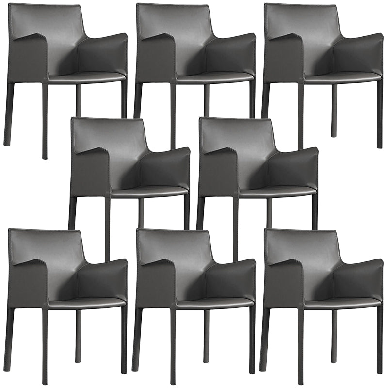 Silla de silla de comedor de cuero contemporánea en acabado mate con patas de acero