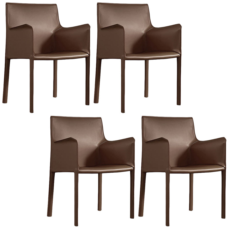 Silla de silla de comedor de cuero contemporánea en acabado mate con patas de acero