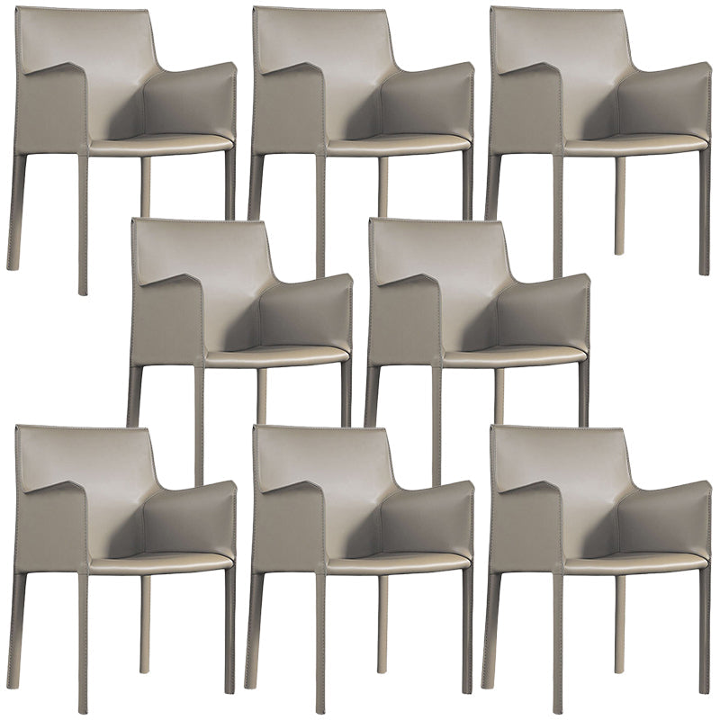 Silla de silla de comedor de cuero contemporánea en acabado mate con patas de acero