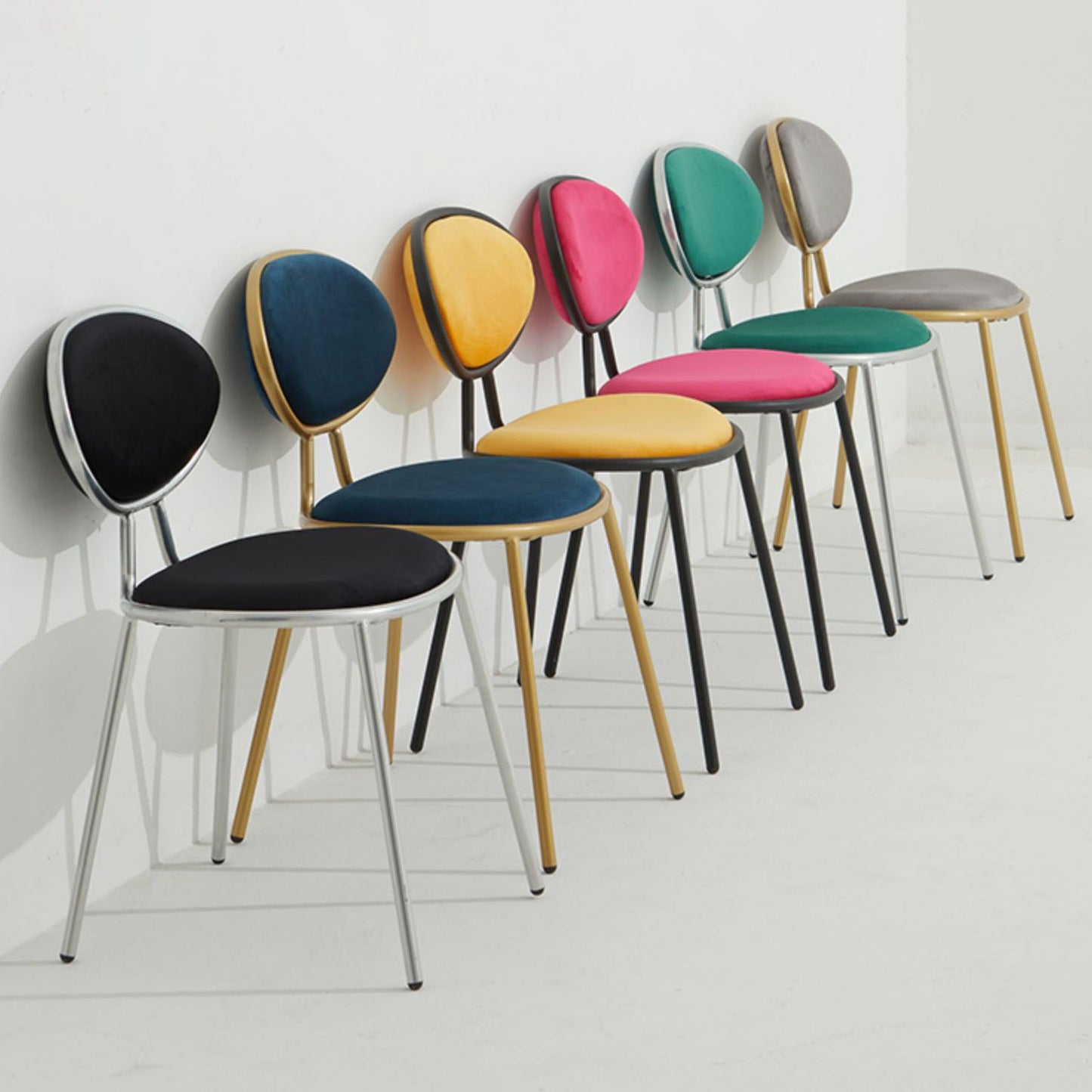 Chaise latéral glam glamour en velours chaise latéral rembourrée pour la maison