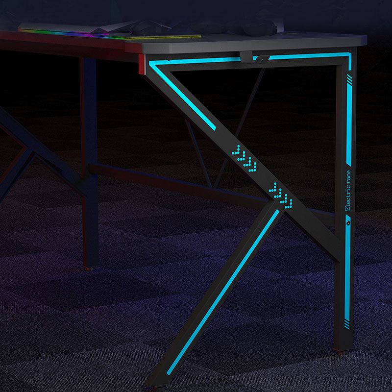 Bureau de chambre à coucher de couleur noire avec des jambes de table en acier Desk de jeu moderne