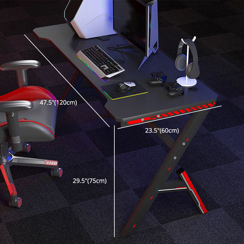 Escritorio de dormitorio de color negro con mesa de acero