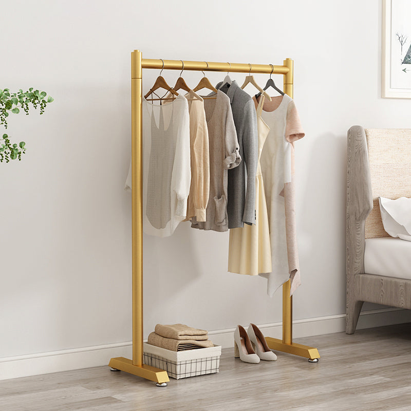 Armadiet in acciaio inossidabile a armadio aperto in stile contemporaneo con asta di abbigliamento